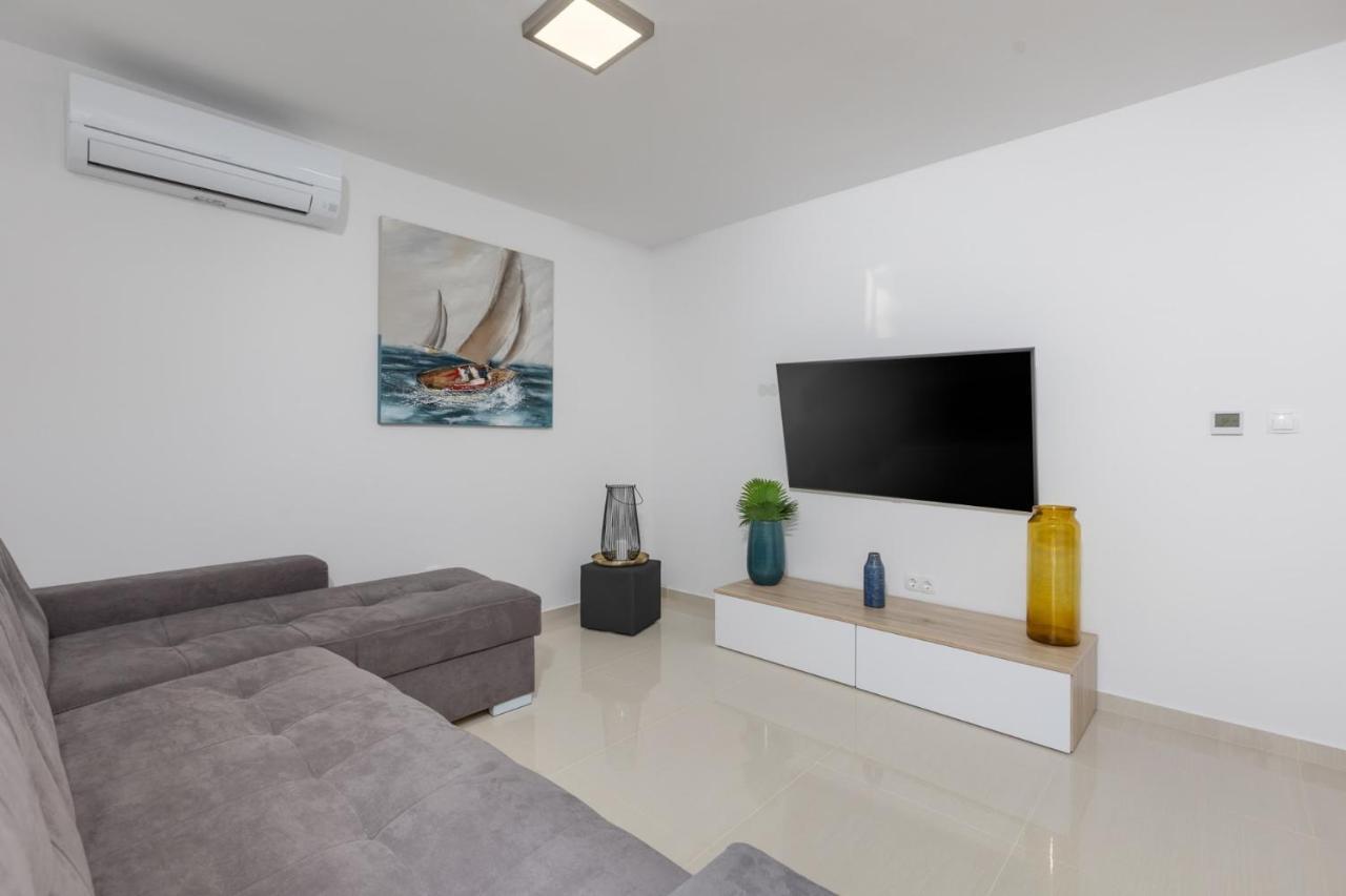 Apartma Skubic Duhljica Vantacici Dış mekan fotoğraf